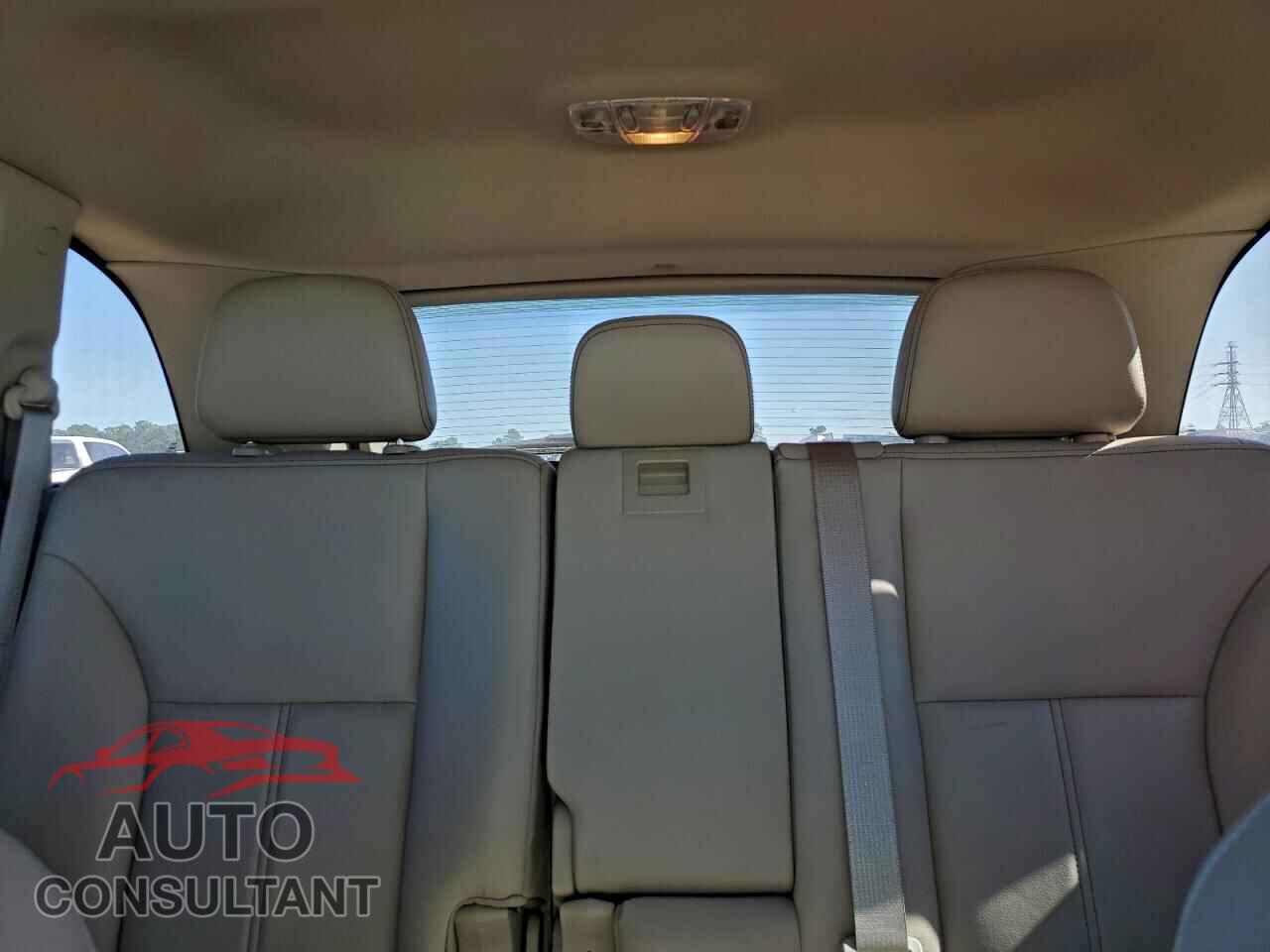 FORD EDGE 2011 - 2FMDK3JC7BBB68916