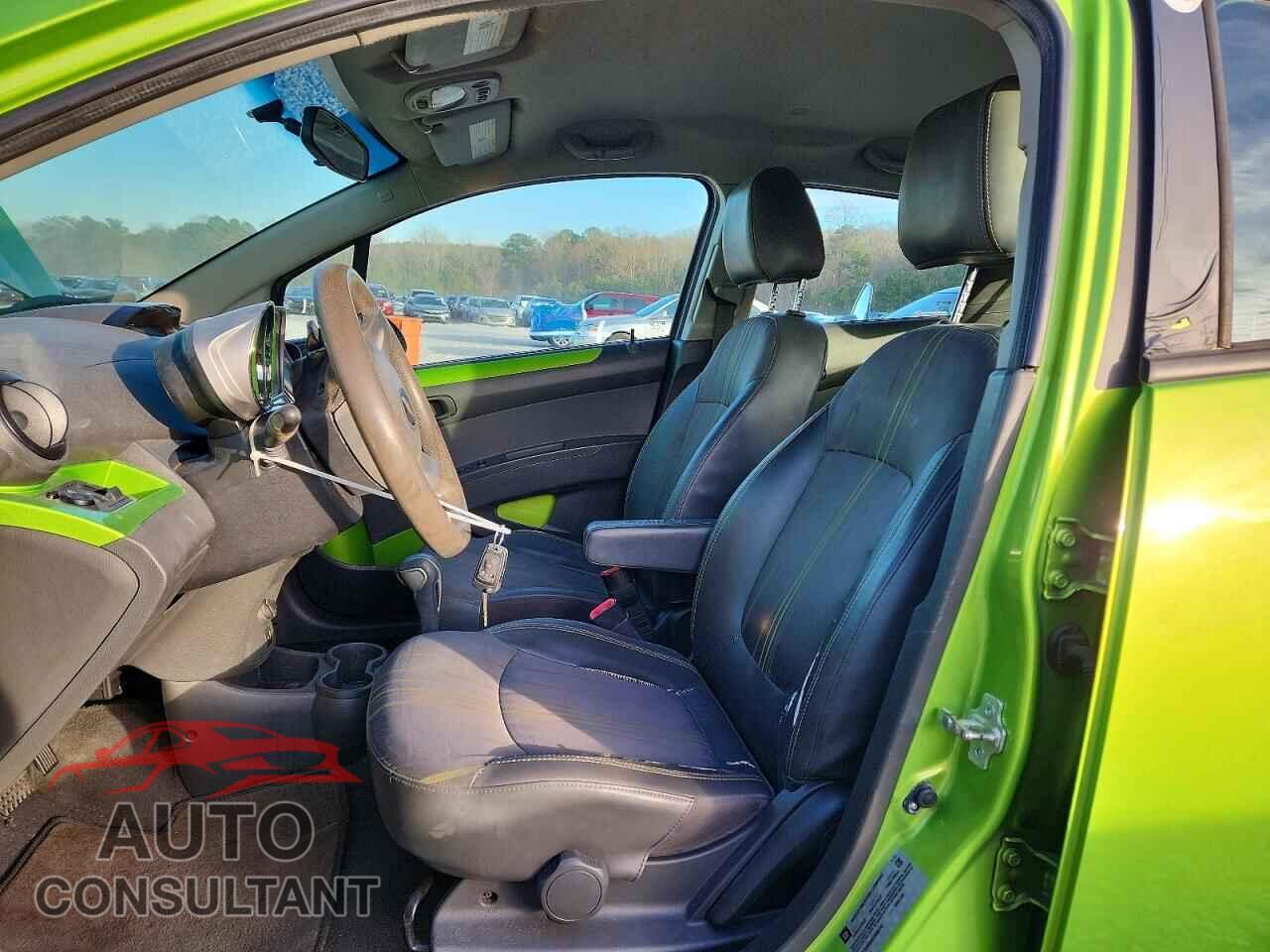 CHEVROLET SPARK 2014 - KL8CD6S9XEC488145