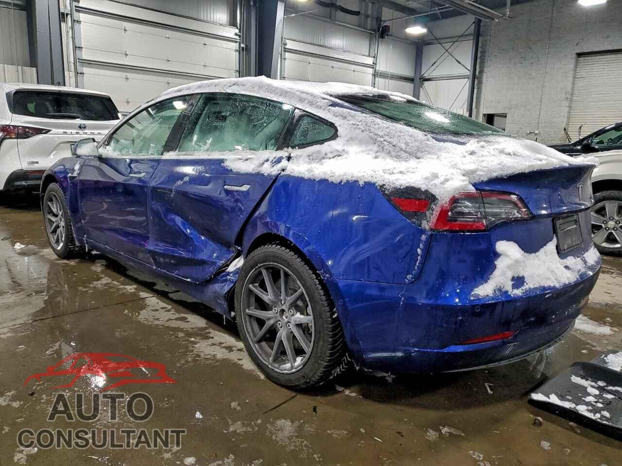 TESLA MODEL 3 2019 - 5YJ3E1EA1KF509153