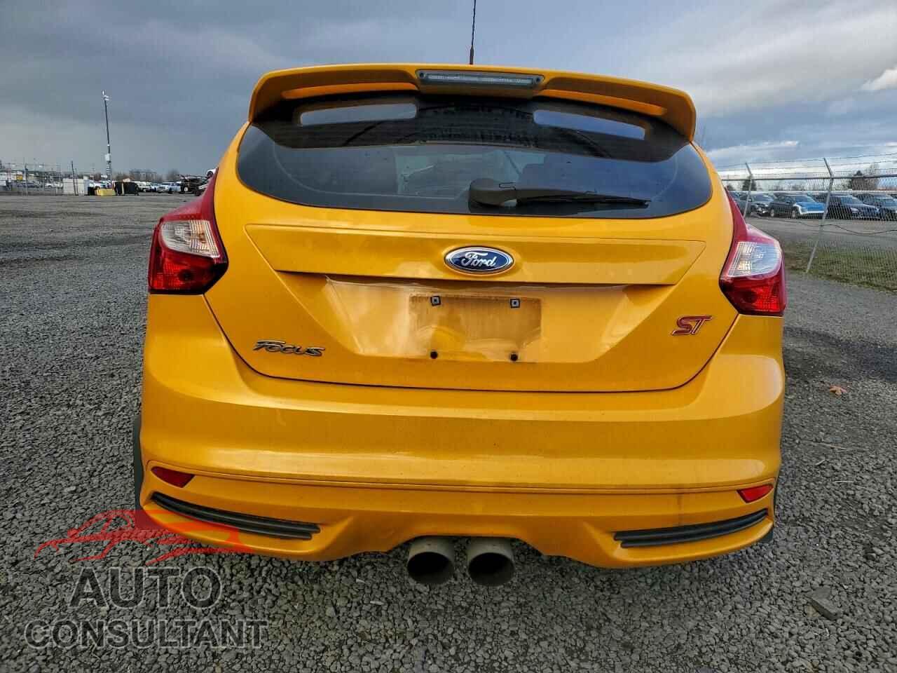 FORD FOCUS 2014 - 1FADP3L93EL402504