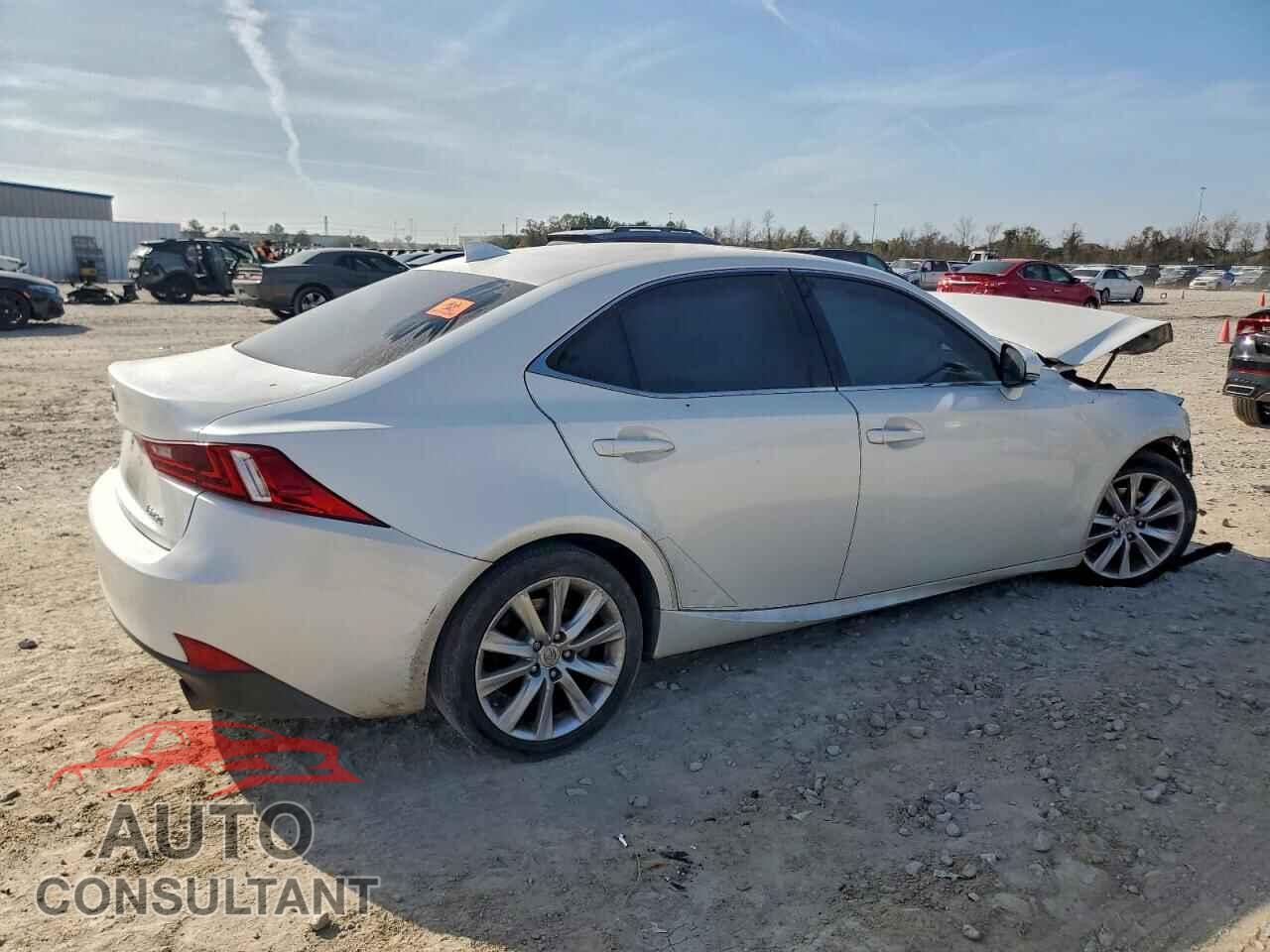 LEXUS IS 2015 - JTHBF1D2XF5052514