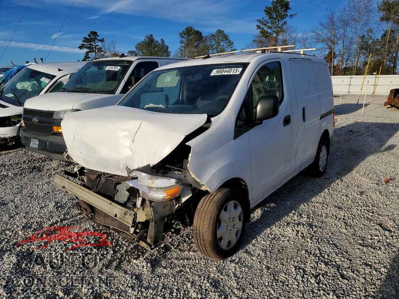 NISSAN NV 2015 - 3N6CM0KN2FK701115