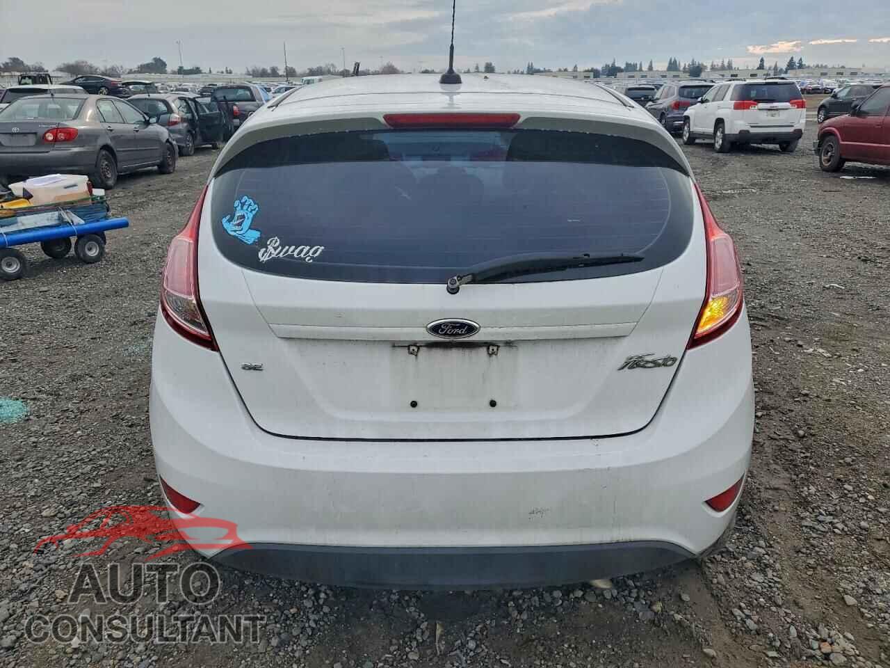 FORD FIESTA 2014 - 3FADP4EJ2EM244054