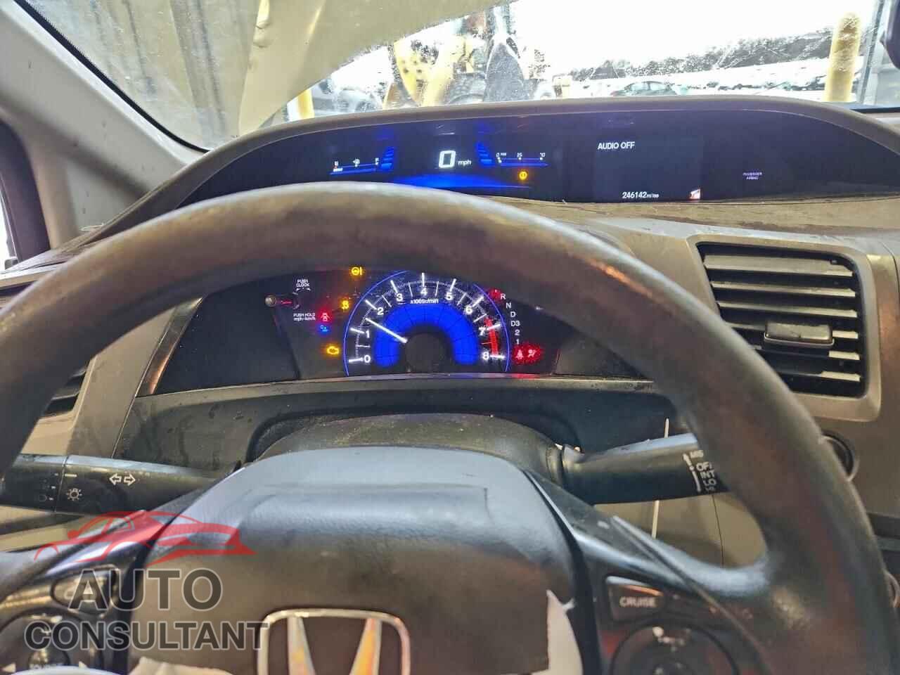 HONDA CIVIC 2012 - 2HGFB2F57CH333820