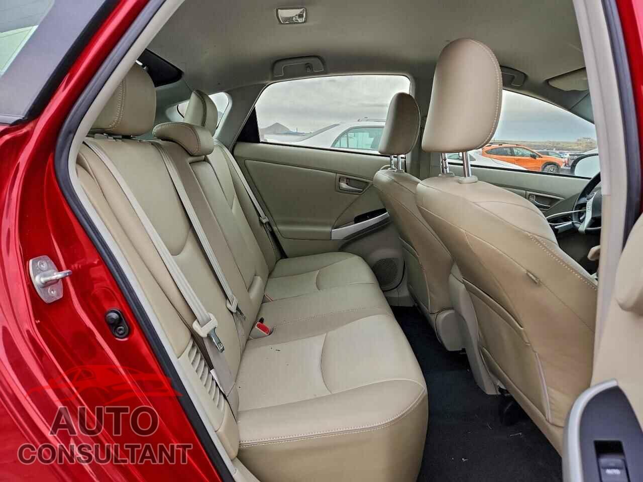 TOYOTA PRIUS 2013 - JTDKN3DU3D5568230