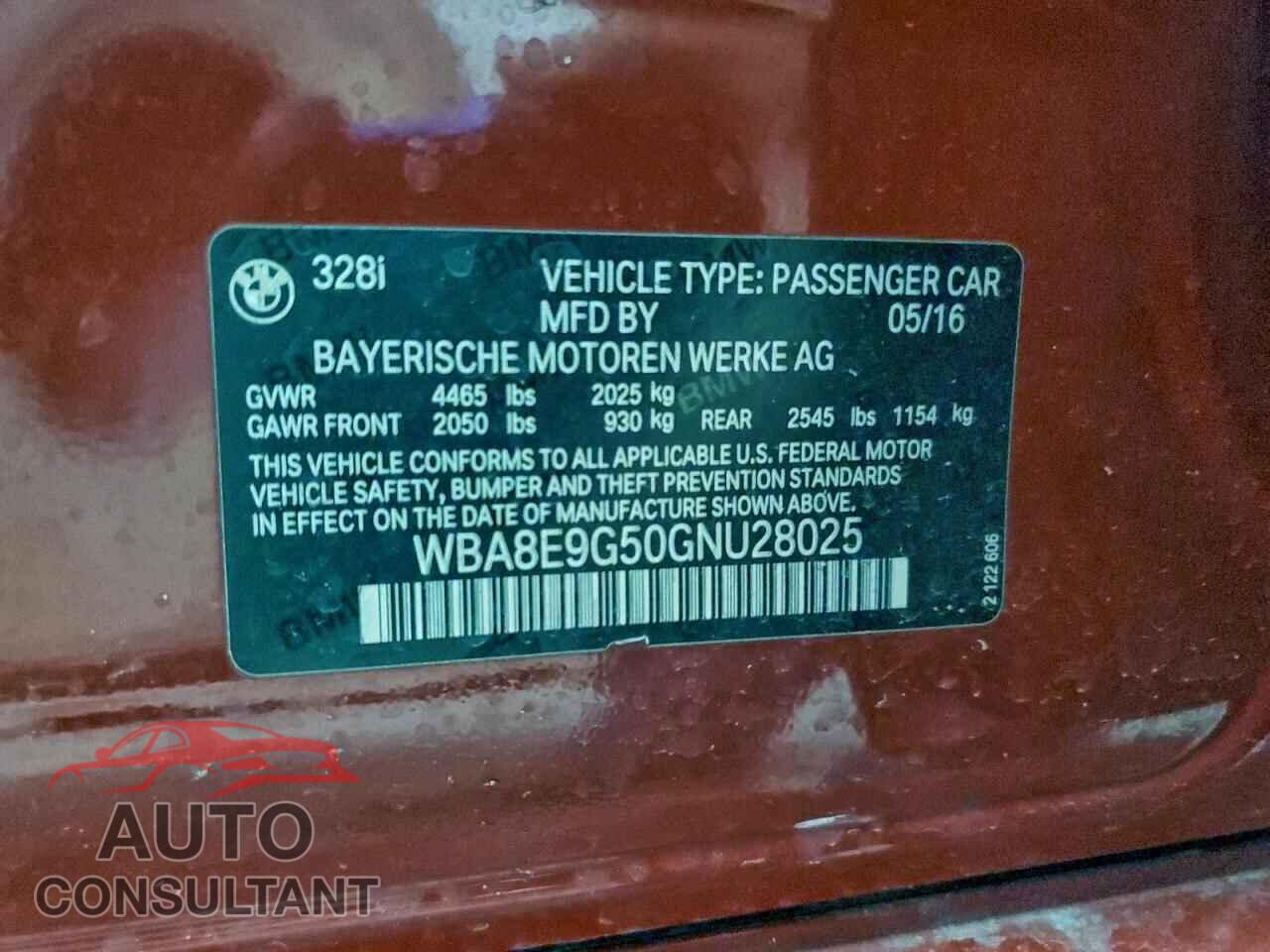 BMW 3 SERIES 2016 - WBA8E9G50GNU28025