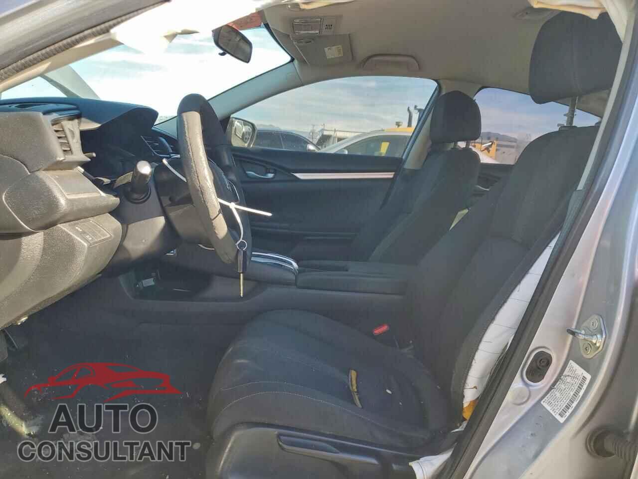 HONDA CIVIC 2017 - 2HGFC2F52HH508317