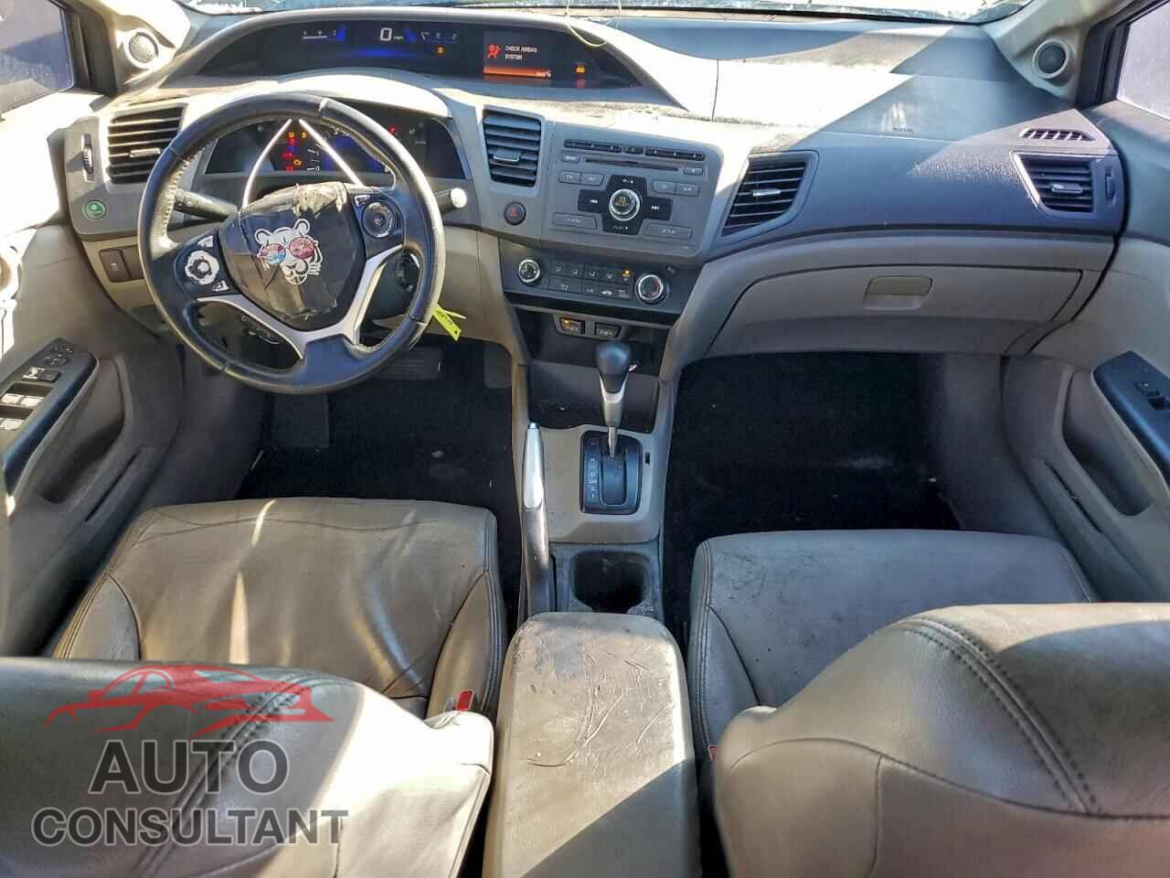 HONDA CIVIC 2012 - 2HGFB2F96CH518850