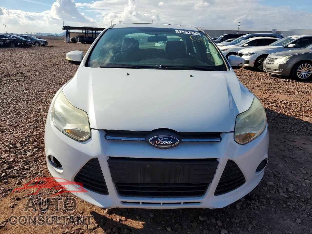 FORD FOCUS 2014 - 1FADP3F27EL163232