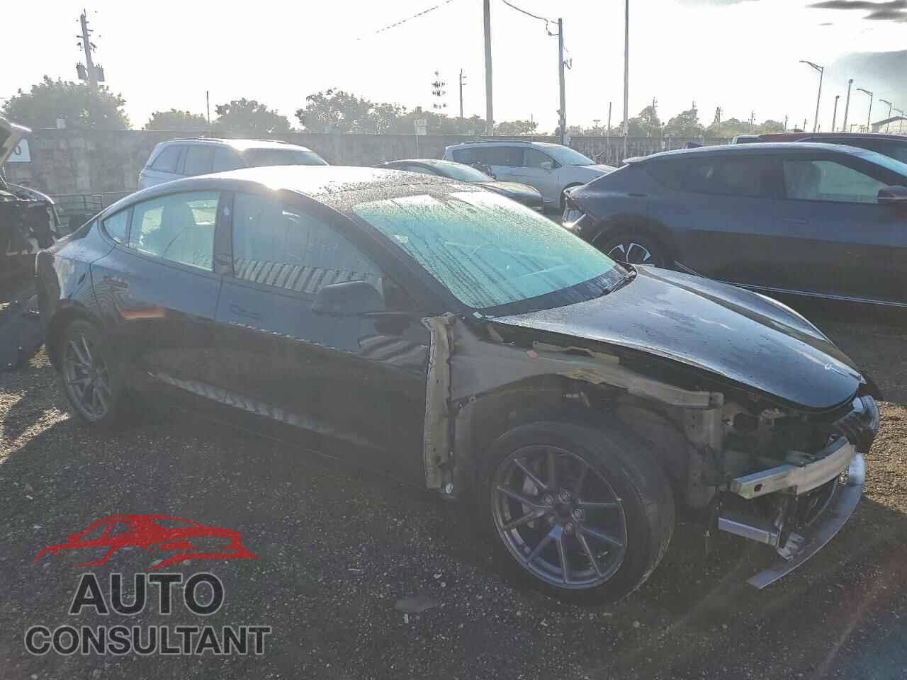 TESLA MODEL 3 2022 - 5YJ3E1EB5NF285592