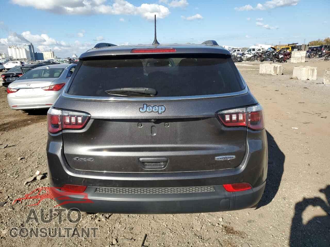 JEEP COMPASS 2019 - 3C4NJDBB8KT592794