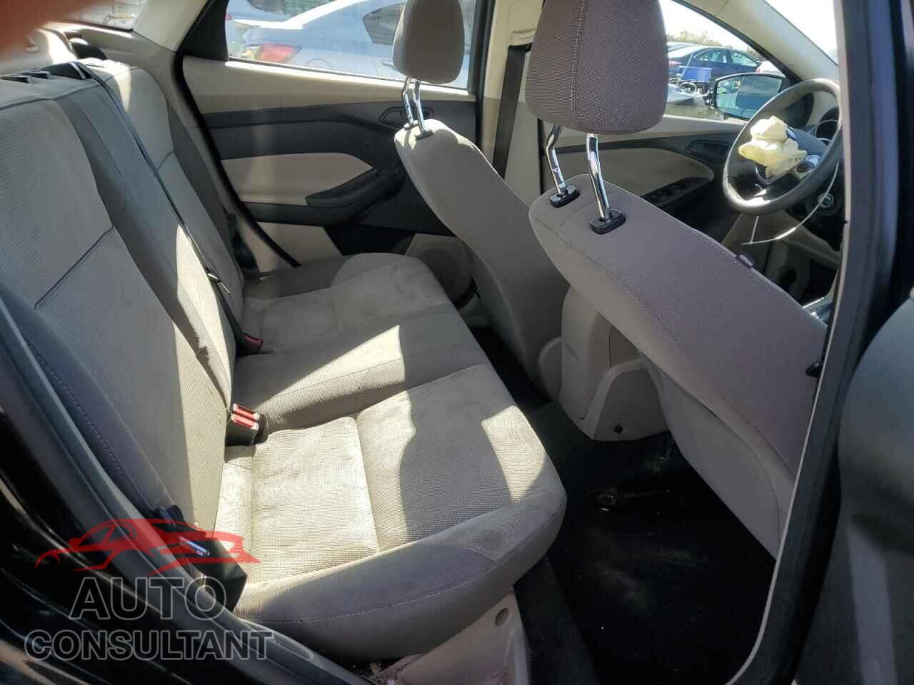 FORD FOCUS 2012 - 1FAHP3F29CL240875