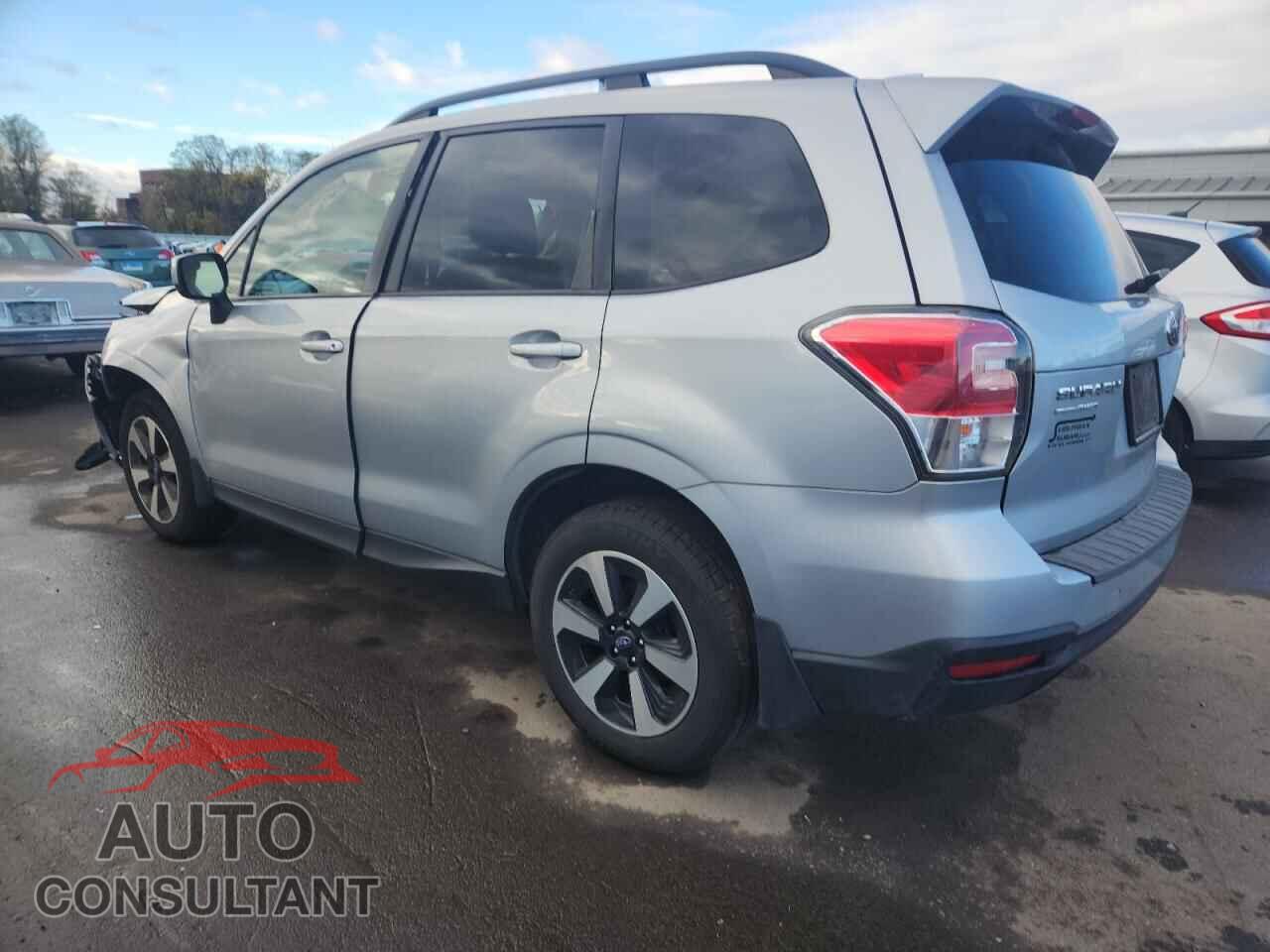 SUBARU FORESTER 2018 - JF2SJAEC4JH445599