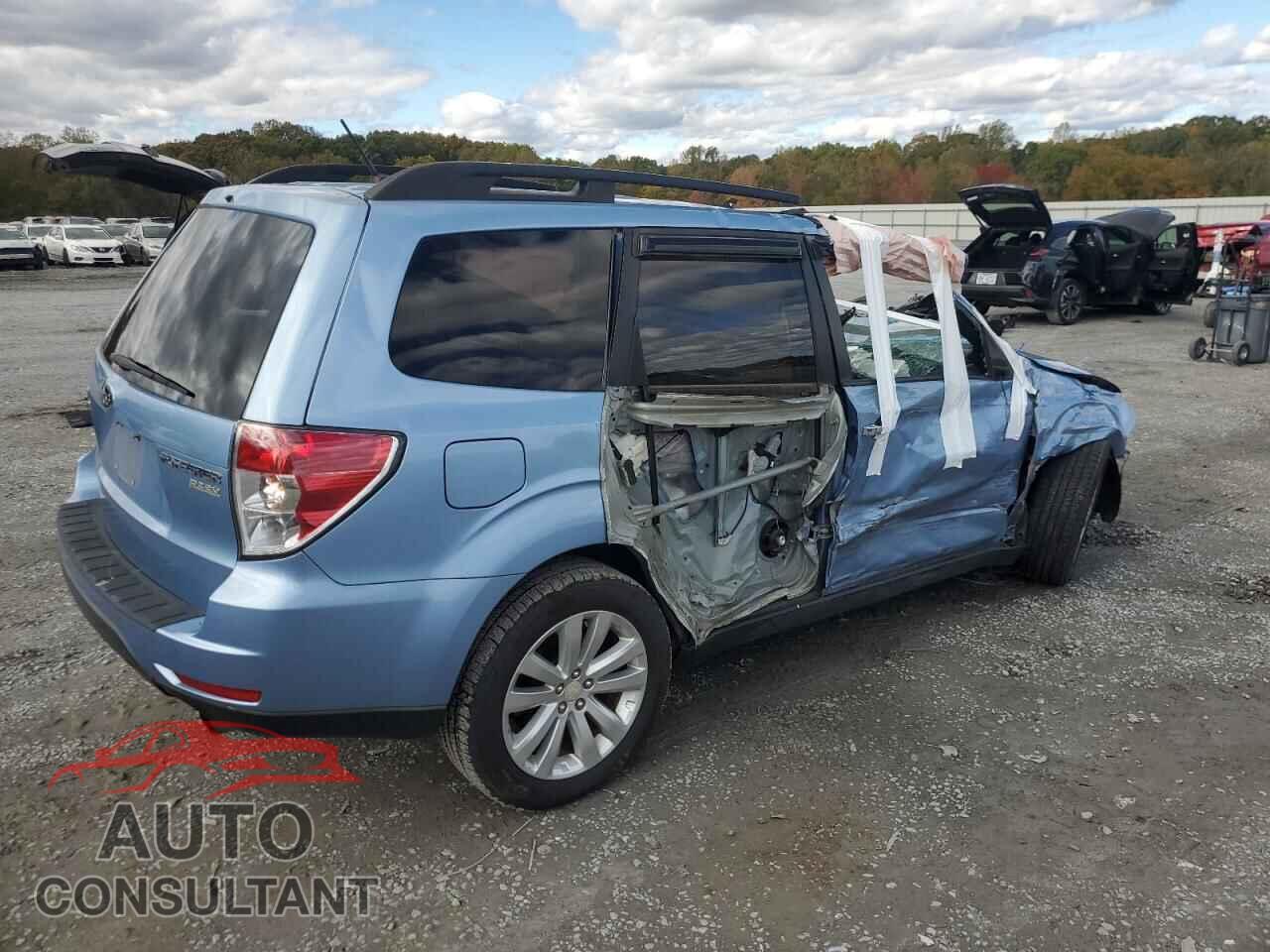 SUBARU FORESTER 2011 - JF2SHAEC9BH703256