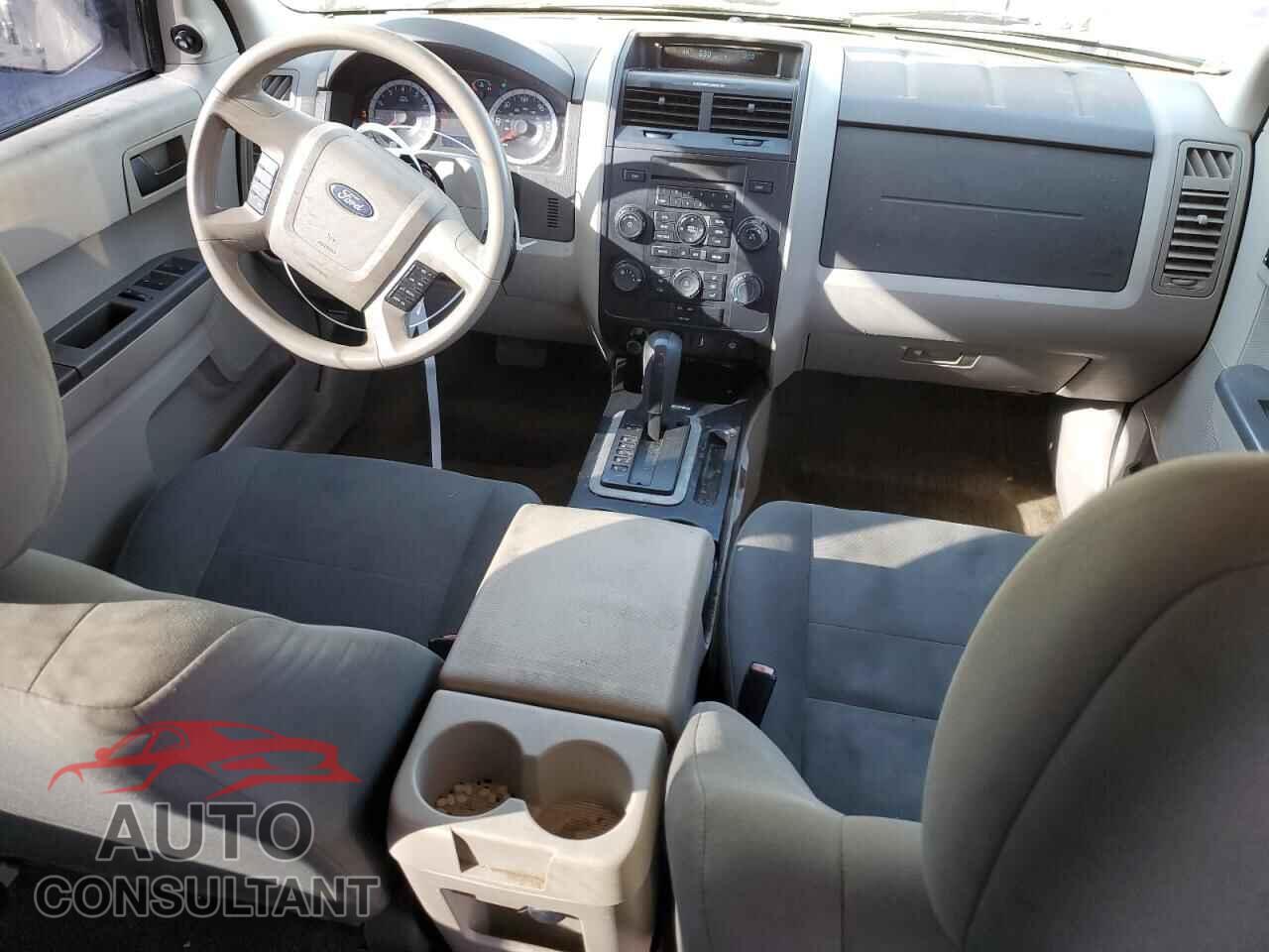 FORD ESCAPE 2011 - 1FMCU0C77BKA41948