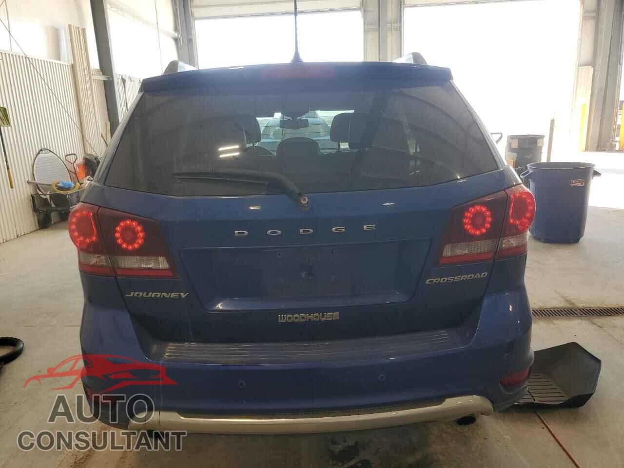 DODGE JOURNEY 2015 - 3C4PDCGG7FT511689