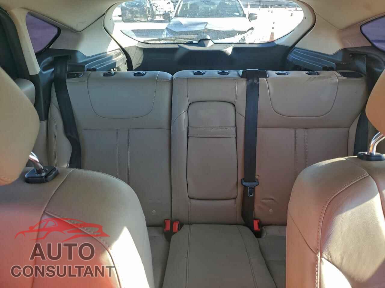 FORD FOCUS 2012 - 1FAHP3M24CL215191