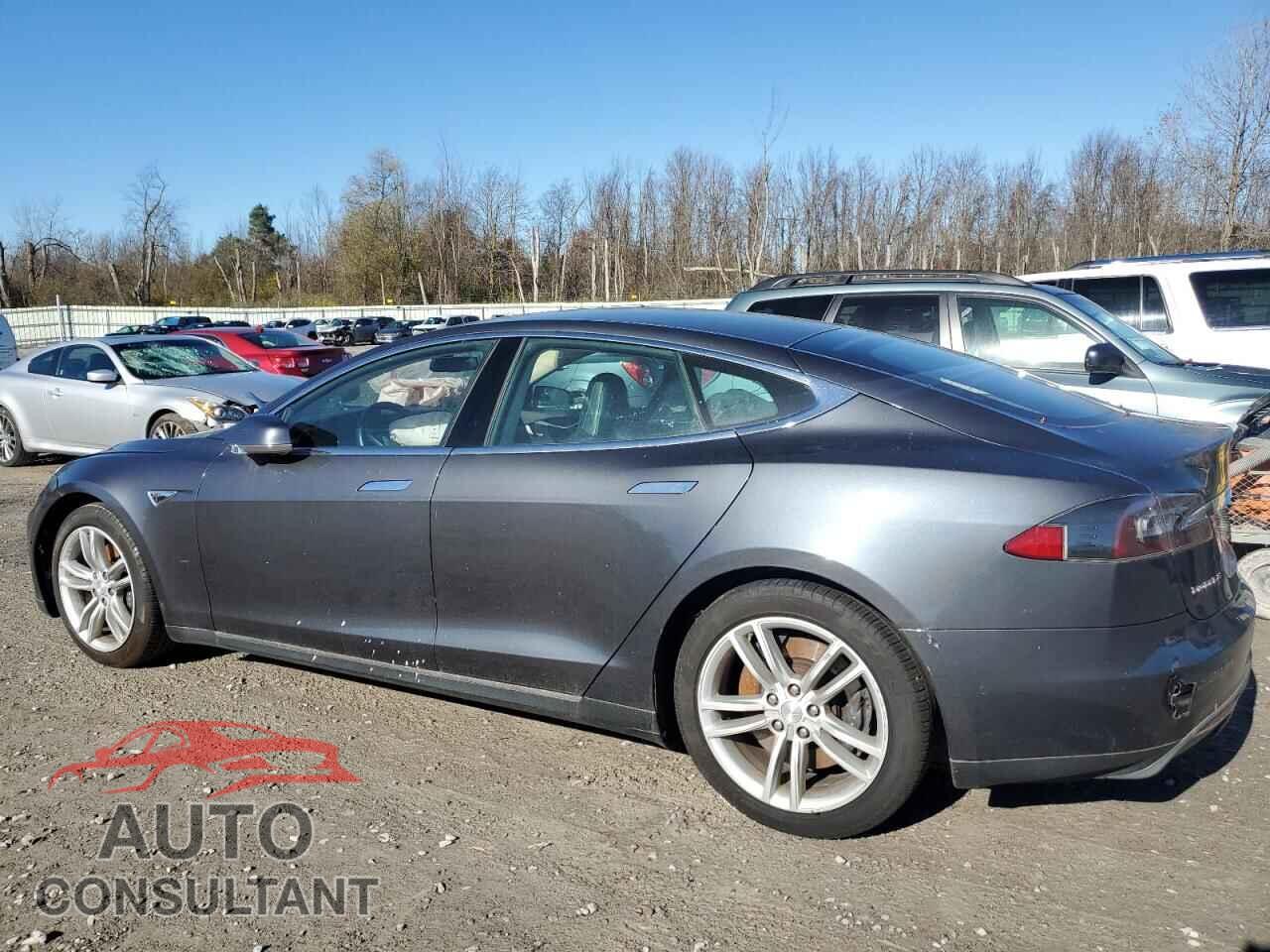 TESLA MODEL S 2015 - 5YJSA1S22FF087467