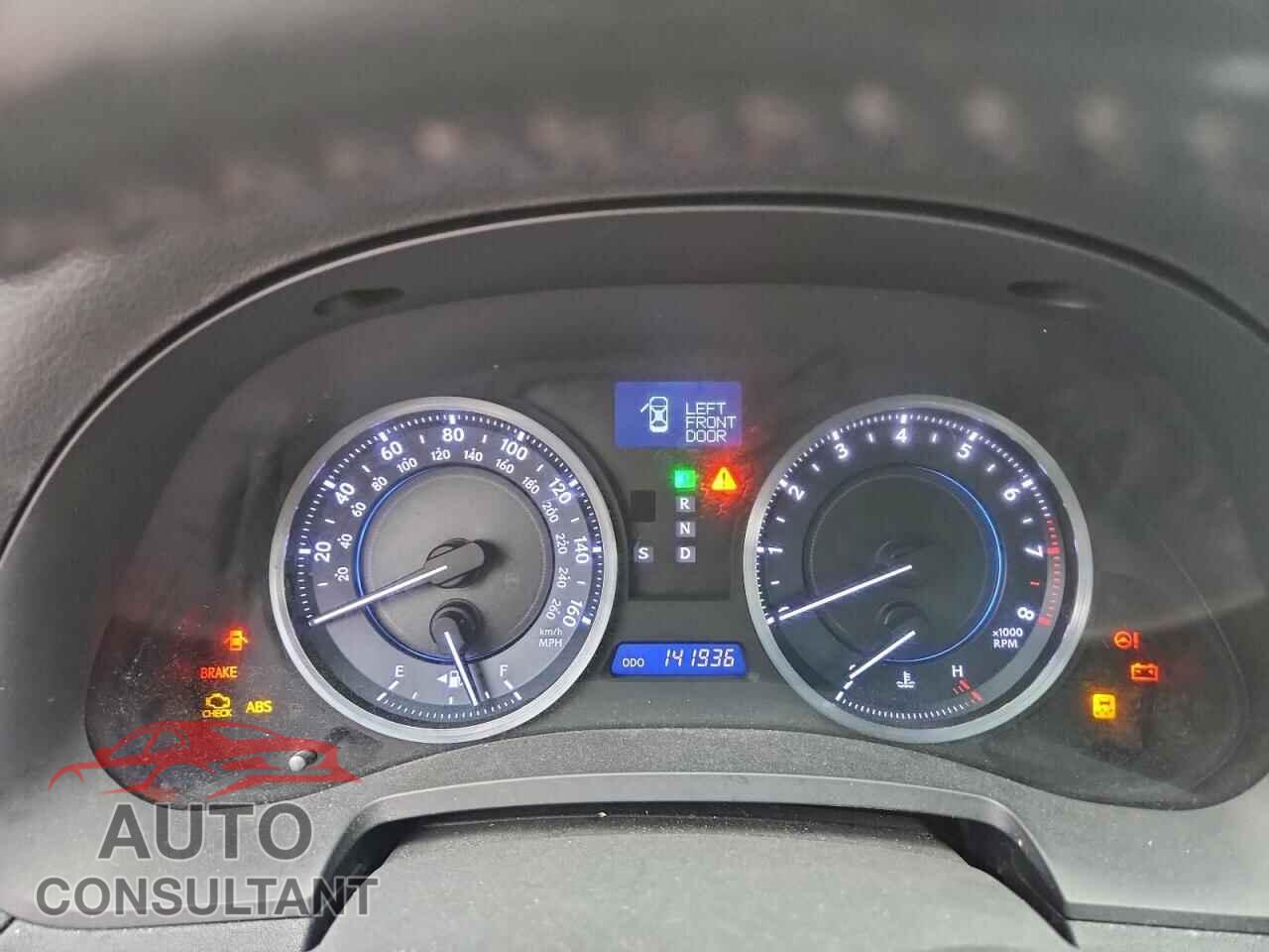 LEXUS IS 2012 - JTHCF5C28C5060104