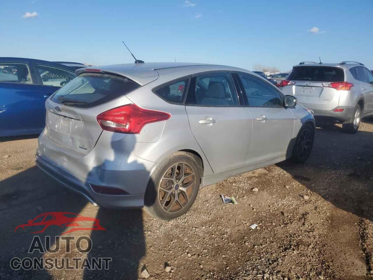 FORD FOCUS 2016 - 1FADP3K29GL377664