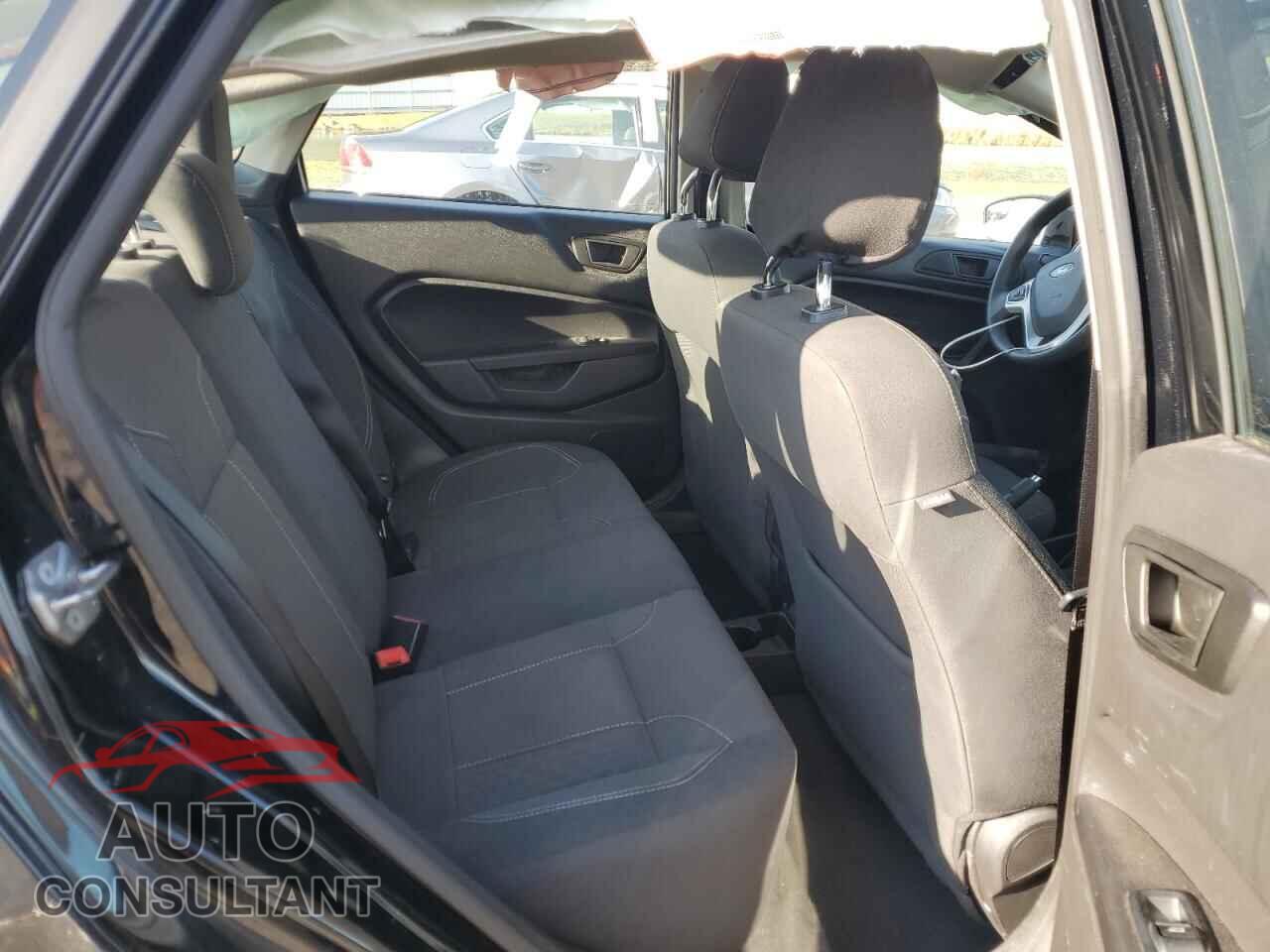 FORD FIESTA 2019 - 3FADP4BJ5KM123714