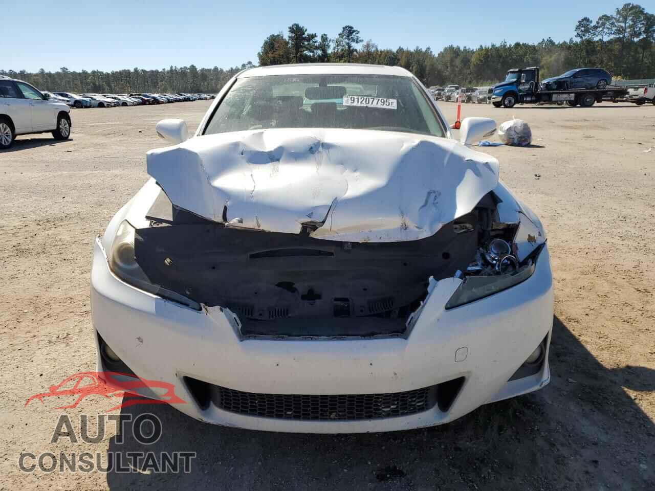 LEXUS IS 2012 - JTHCF5C28C5060104