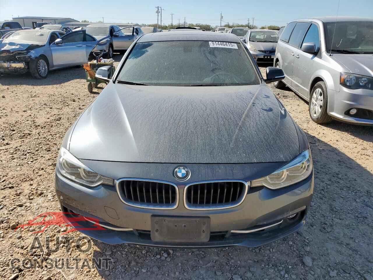 BMW 3 SERIES 2018 - WBA8D9G5XJNU71877