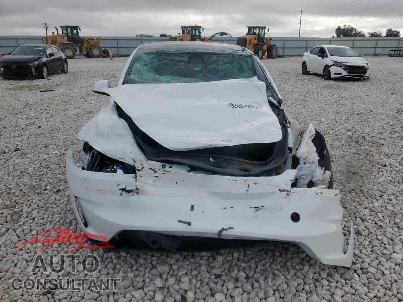 TESLA MODEL 3 2025 - 5YJ3E1ET3SF002496