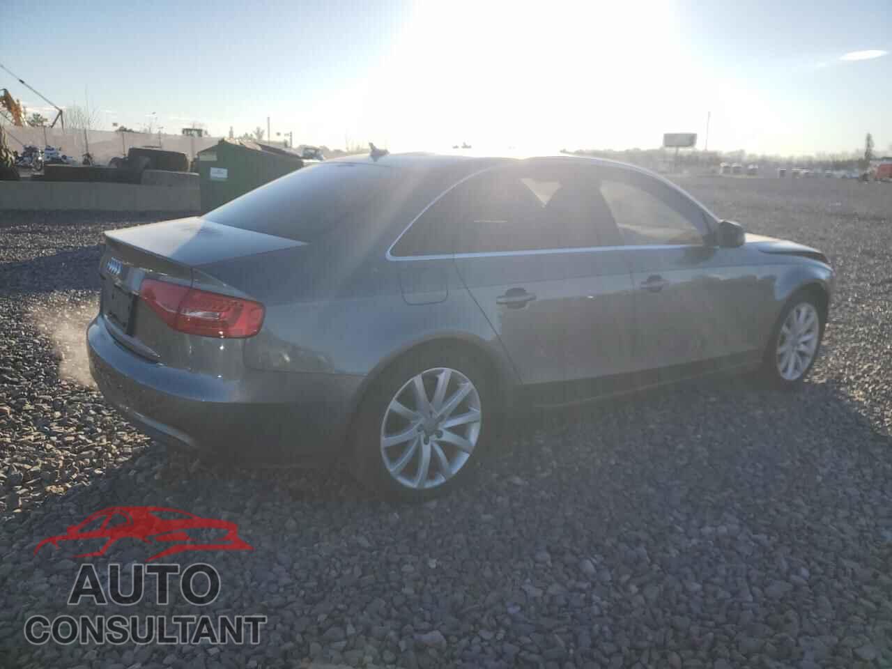 AUDI A4 2013 - WAUFFAFL0DN035806