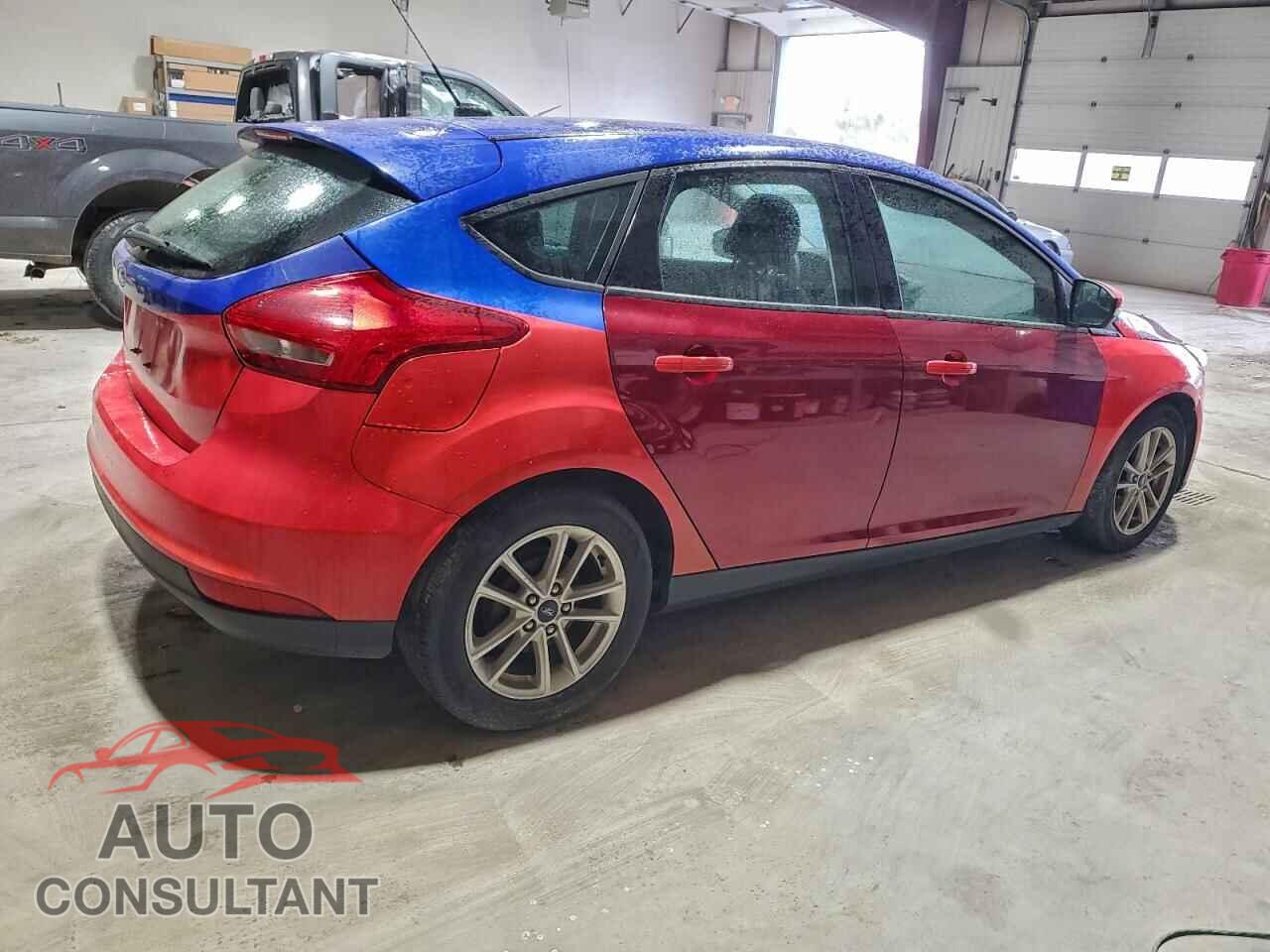 FORD FOCUS 2017 - 1FADP3K26HL327645