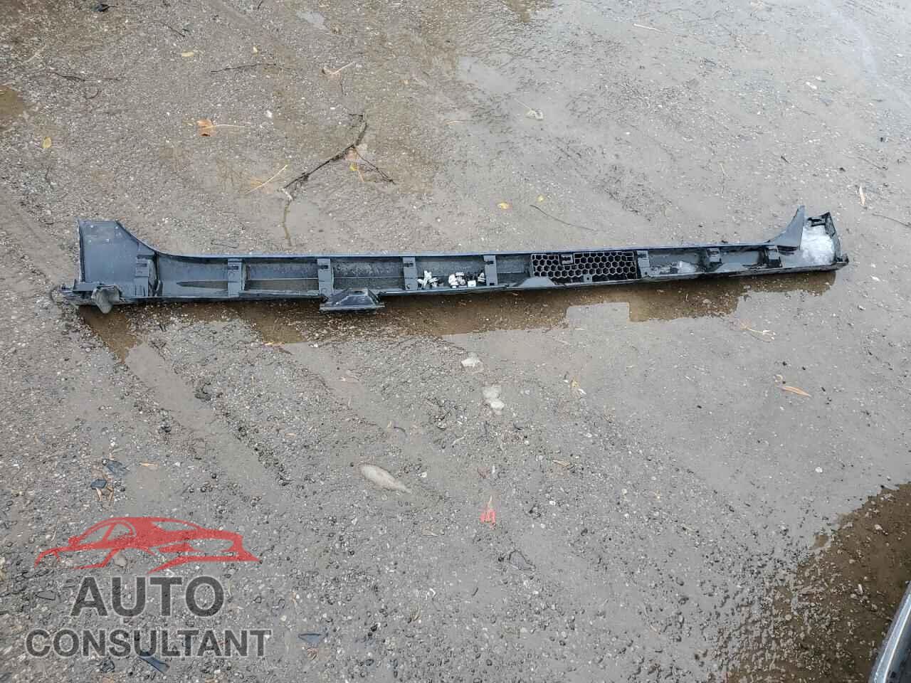HONDA CIVIC 2019 - 2HGFC2F73KH038209