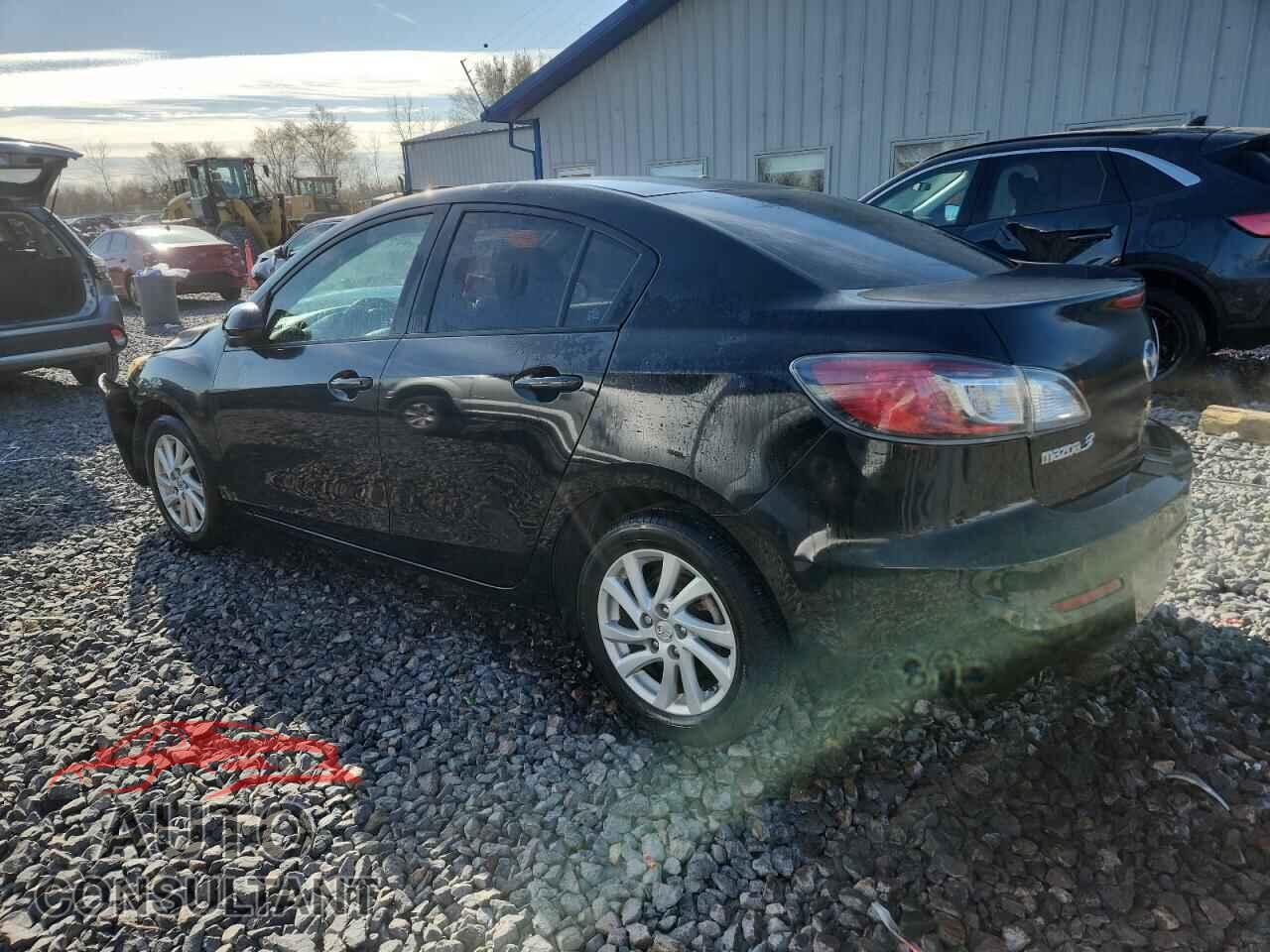 MAZDA 3 2012 - JM1BL1V89C1536674