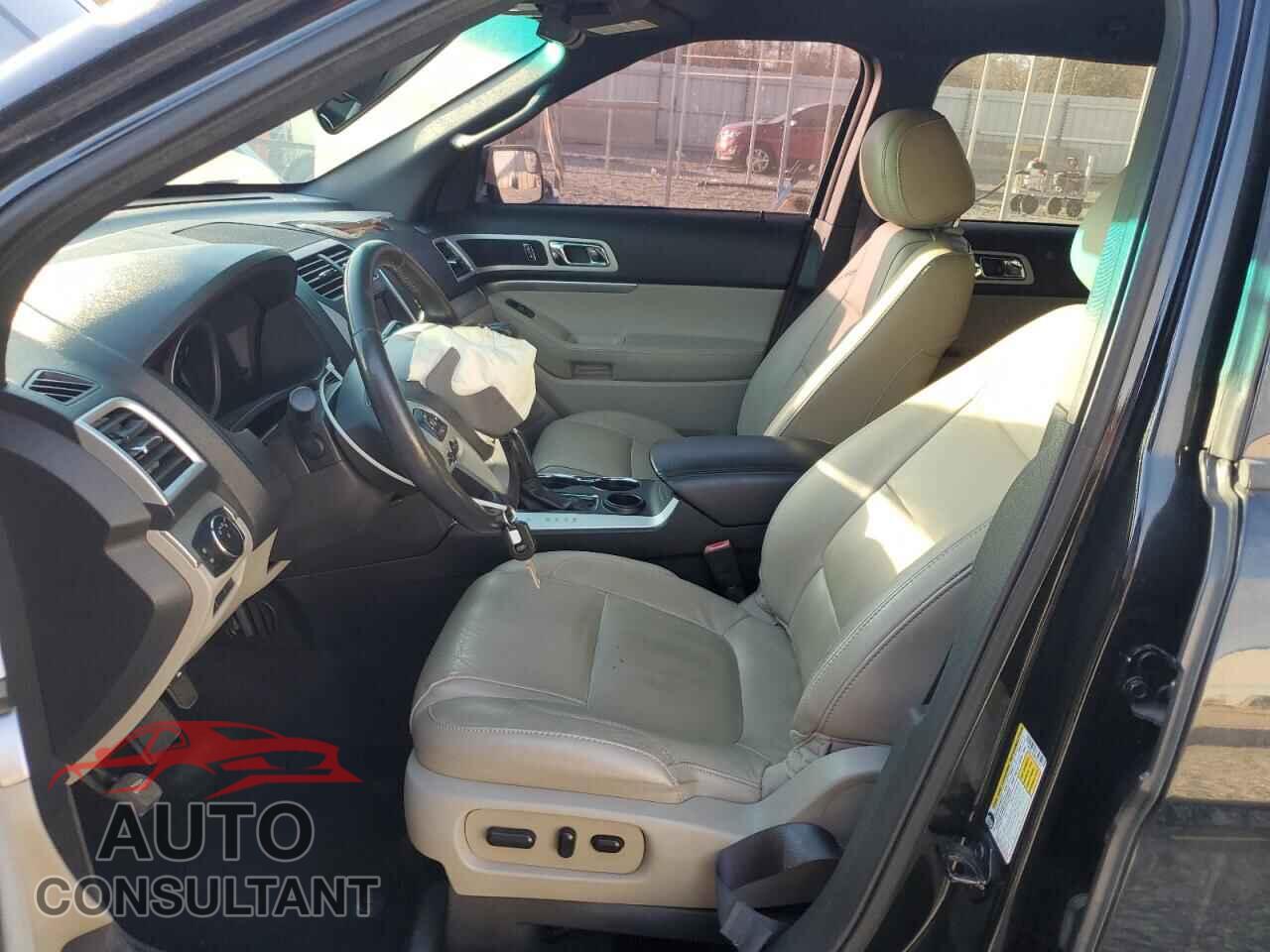 FORD EXPLORER 2015 - 1FM5K7D89FGC33931