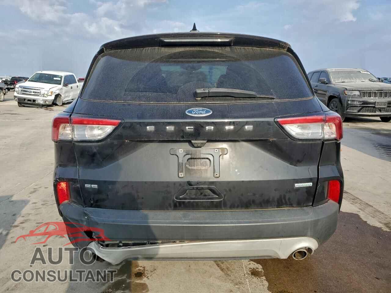 FORD ESCAPE 2020 - 1FMCU0G68LUA31145