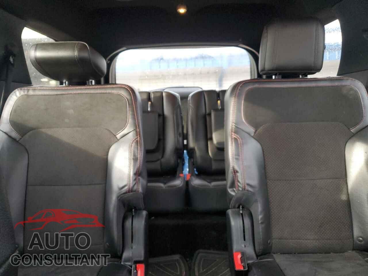 FORD EXPLORER 2018 - 1FM5K8D83JGB13895