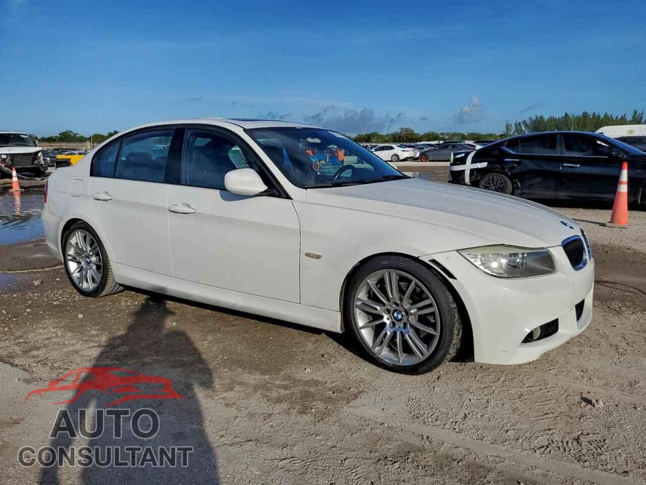 BMW 3 SERIES 2011 - WBAPH7C55BE679452