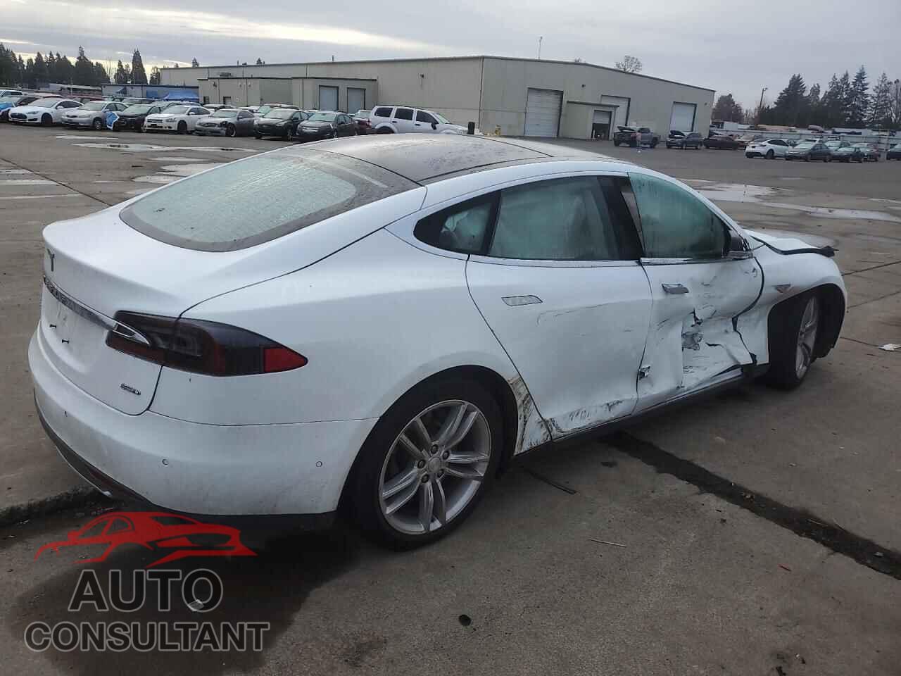 TESLA MODEL S 2015 - 5YJSA1H2XFFP70380