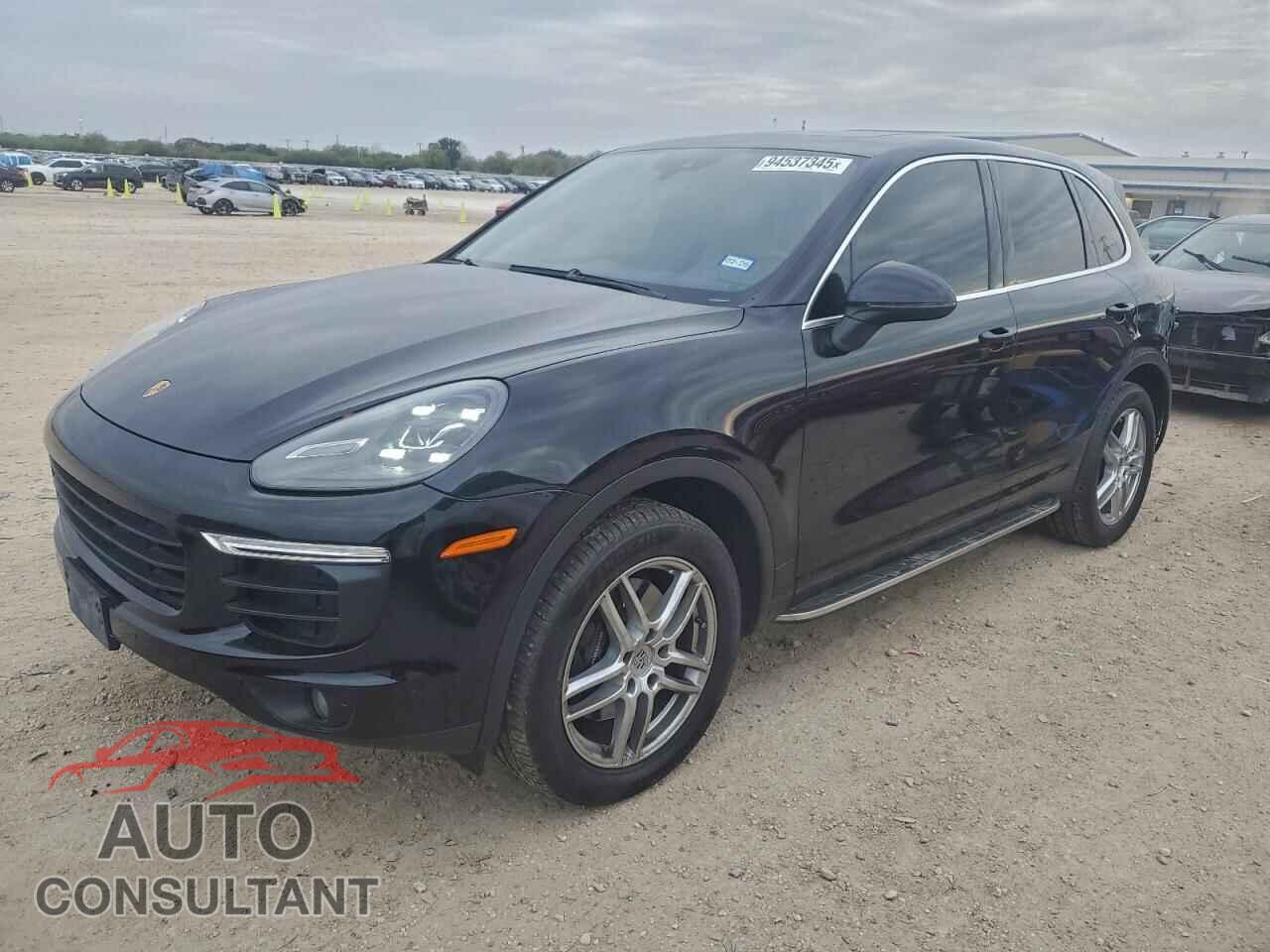 PORSCHE CAYENNE 2016 - WP1AA2A21GLA00710