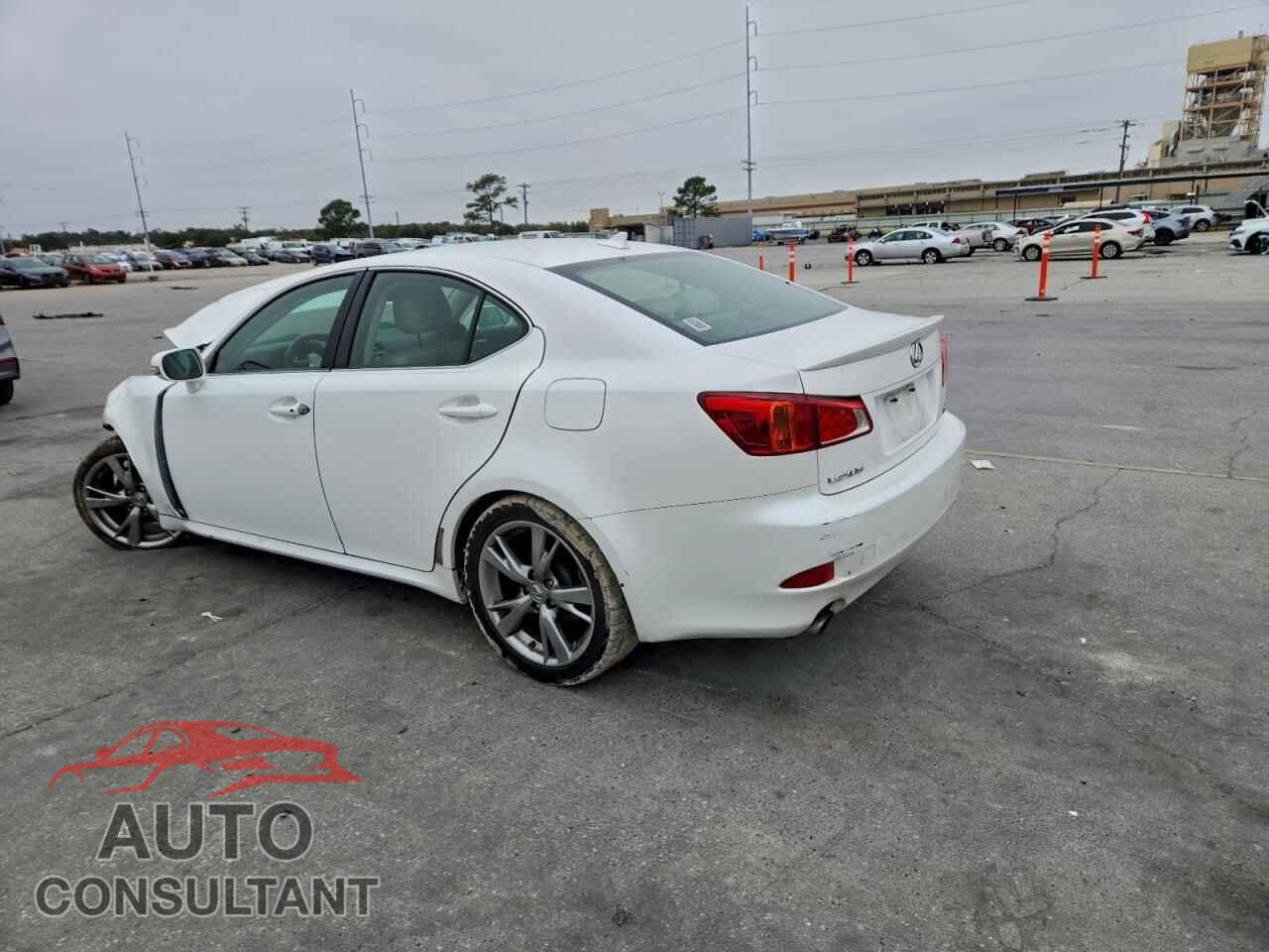 LEXUS IS 2010 - JTHBF5C20A5128288