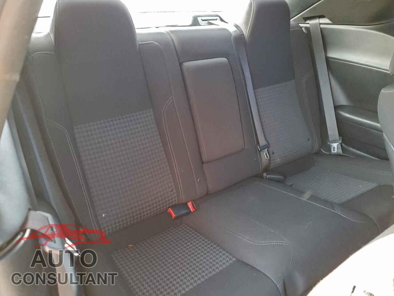 DODGE CHALLENGER 2015 - 2C3CDZAG2FH821160