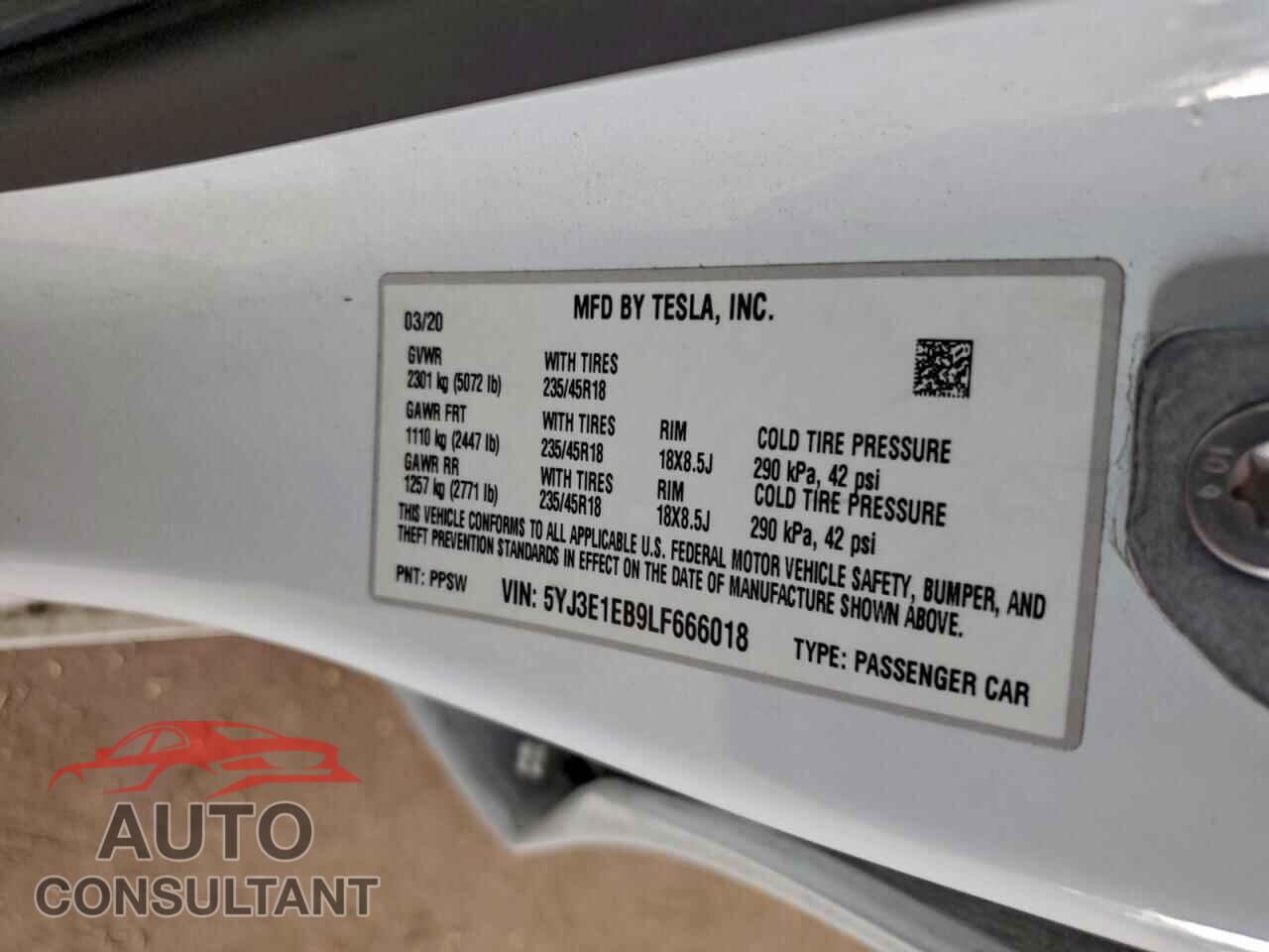 TESLA MODEL 3 2020 - 5YJ3E1EB9LF666018