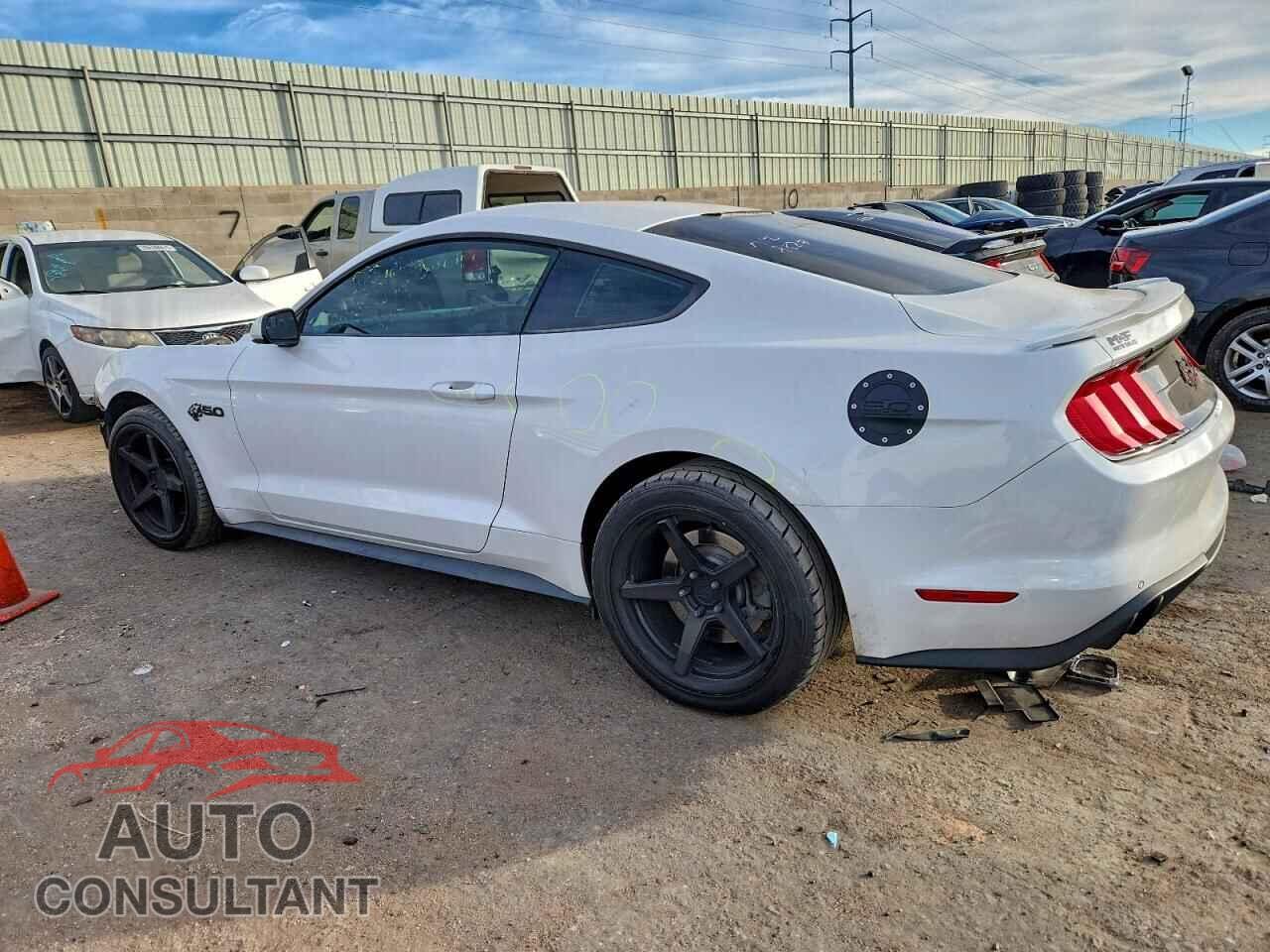 FORD MUSTANG 2018 - 1FA6P8CF1J5128827