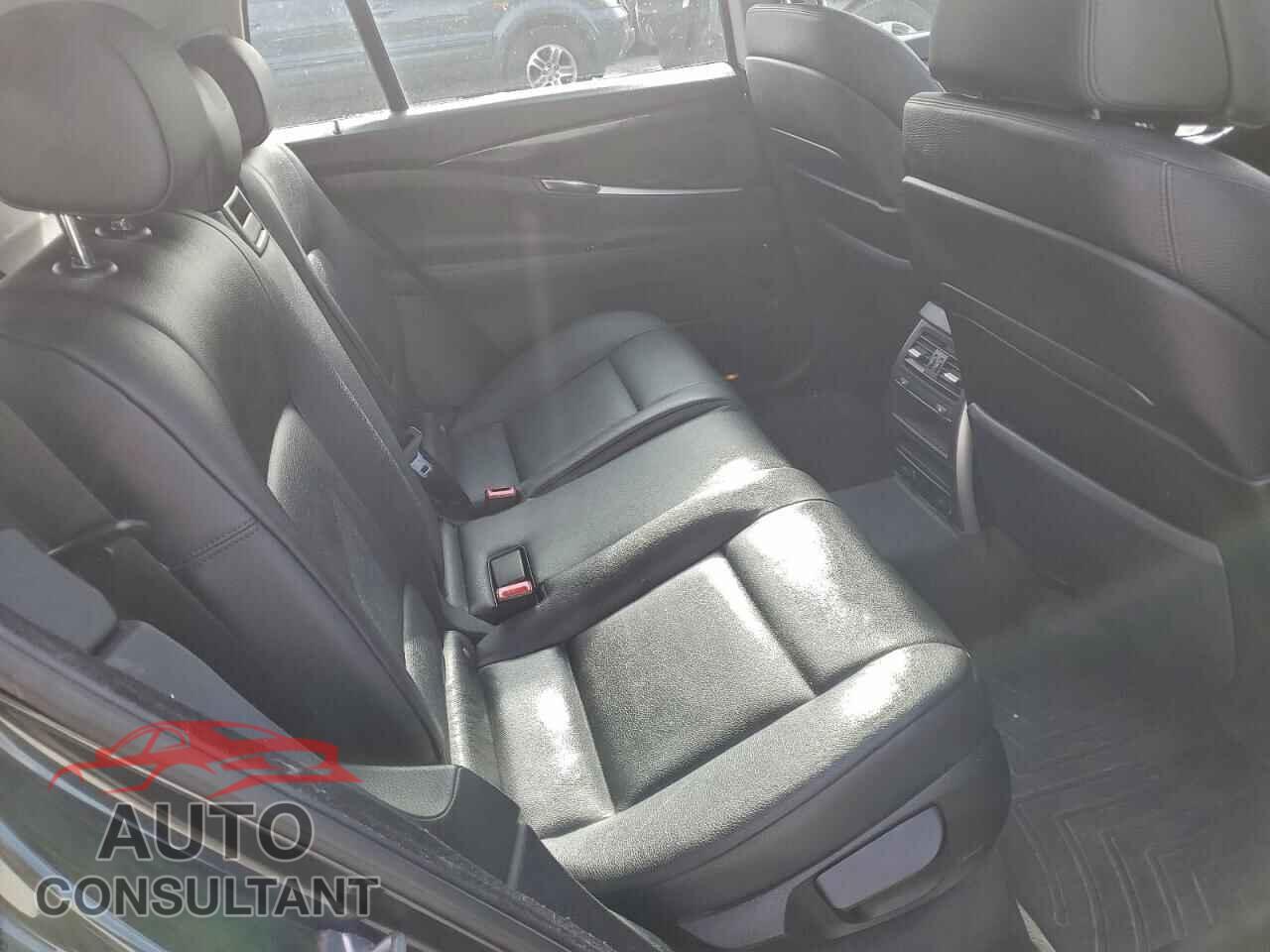 BMW 5 SERIES 2012 - WBASP2C57CC338549