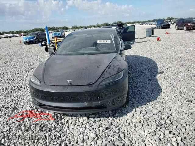 TESLA MODEL 3 2024 - 5YJ3E1EA6RF718673