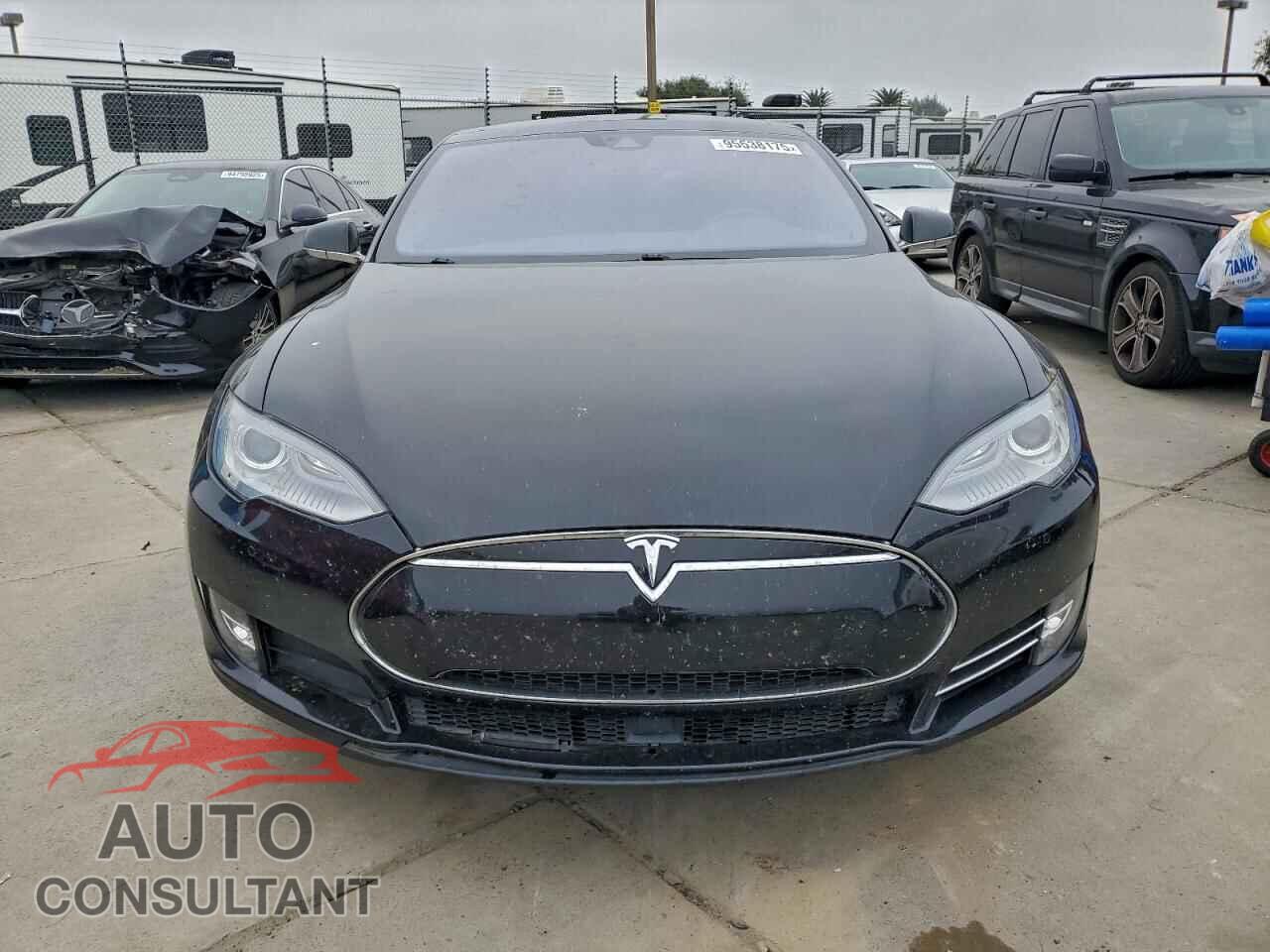 TESLA MODEL S 2015 - 5YJSA1H26FF082070
