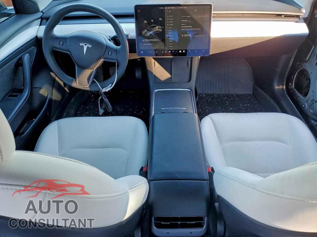 TESLA MODEL 3 2021 - 5YJ3E1EA6MF093880