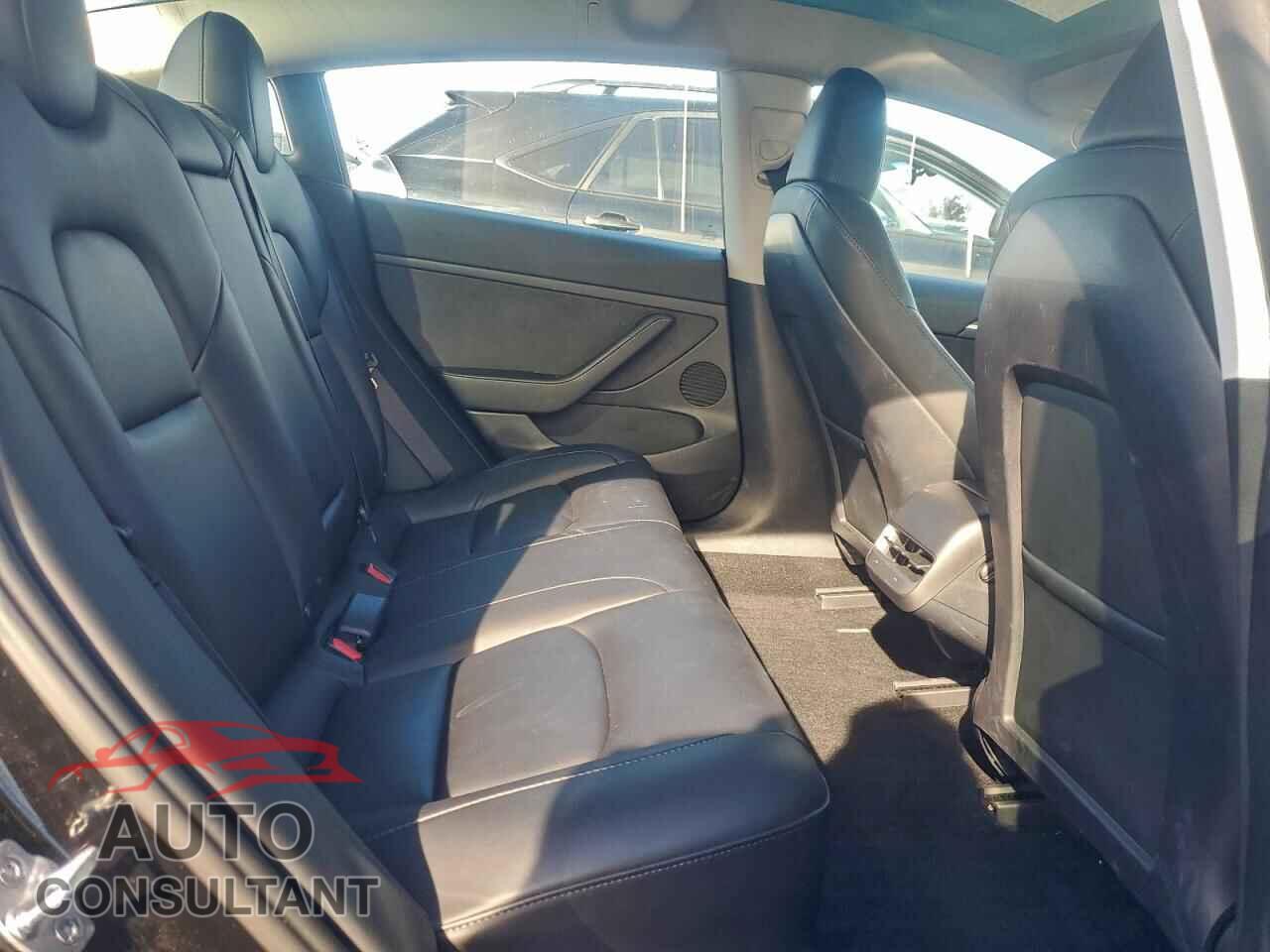 TESLA MODEL 3 2023 - 5YJ3E1EA7PF647559