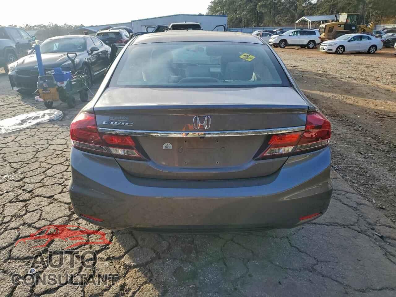 HONDA CIVIC 2013 - 19XFB2F59DE003009