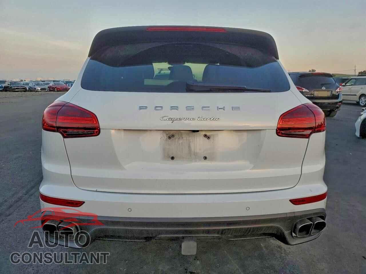 PORSCHE CAYENNE 2015 - WP1AC2A2XFLA80467