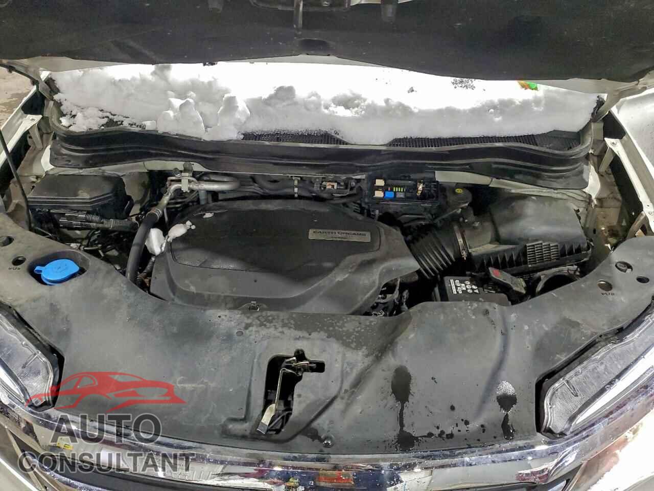 HONDA PILOT 2017 - 5FNYF6H55HB044884